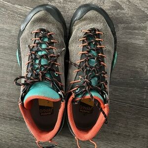 La Sportiva Women’s Approach Ortholite Hybrid Size 7.5